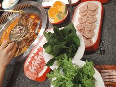 -醉董牛川派鲜肉自选火锅(烟台店)
