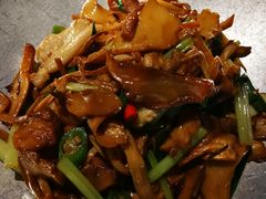 -卢大鲜鱼头捞饭(美利广场店)