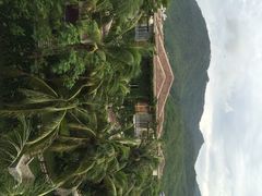 三亚亚龙湾华宇度假酒店(原三亚华宇皇冠假日酒)-三亚亚龙湾雅高美爵酒店