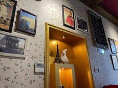 -塞纳河法国餐厅(意式风情街店)