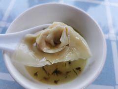 黄鱼馄饨-洪大妈·黄鱼面(金山嘴渔村店)