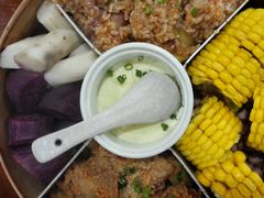 -黄桷树曹家私房菜(江与城店)