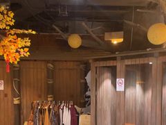 -暴风岛沉浸式体验馆(百联世纪店)