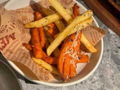 -芭莉与彩虹西餐厅(成都合生汇店)