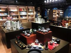 -光海书局(南京东路第一百货店)