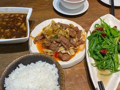 -隔壁老王·家常云南菜(花巷店)