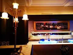 -LONG BAR 廊吧(外滩华尔道夫酒店)