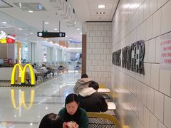 -麦当劳(凯德MALL太阳宫店)