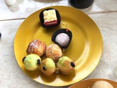 -Samabe Cave Dining