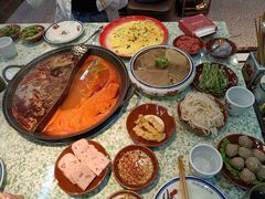 -鸿姐老火锅(花园路店)