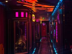 -UK派对KTV(日月广场店)