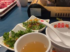 -邹开喜·小海鲜醉鸡煲·潮汕鲜切牛肉店(襄阳北路店)