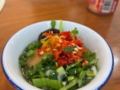 -老何家后安粉·糟粕醋海鲜火锅(三亚湾椰梦长廊店)
