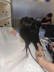 -PE SALON