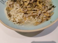 雪菜笋丝面-沈大成(南京东路店)
