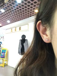 -花师傅专业手穿耳洞打耳洞穿孔