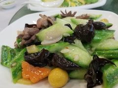 絲瓜浸雞雜-文记壹心鸡(宝华路店)