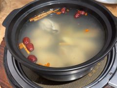 -濠轩阁特色生蚝火锅总店