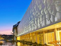 -罗红摄影艺术馆