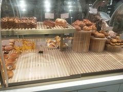 面包甜点陈列柜-卡玛王子·面包·蛋糕(南山宝能环球汇店)