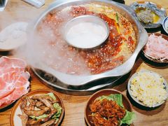 -周幺妹重庆老火锅(银泰城总店)