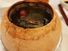 椰子炖鸡汤-小榄人家酒楼(民安店)