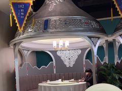 -哈啾嗨·新概念蒙餐(红星新城店)