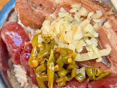 -梁阿婆廿年老牌扣肉糯米饭