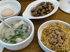 -雪梅月子中心(华侨城店)
