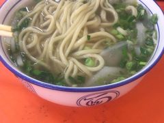 -陆元丰·兰州纯汤牛肉面(自强西路店)