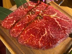 -青瓦炭韩潮烤肉(花园道店)