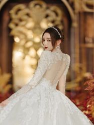-洋洋婚纱品牌集合店