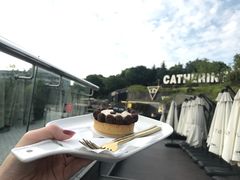 -UNI UNI(环亚凯瑟琳店)