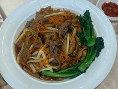 湿炒牛河-渔村盛宴(航空新城店)