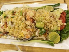 -J Daeng Seafood