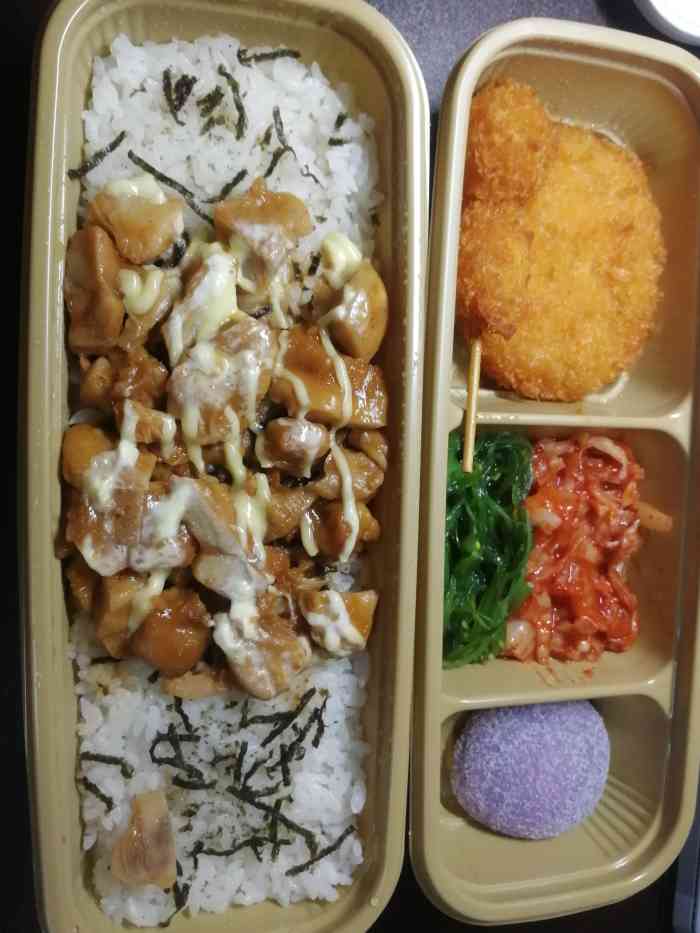 瑧奈良小鹿(巴黎春天店)-"虽然主食是便当套餐,但额外单点的几个配菜.