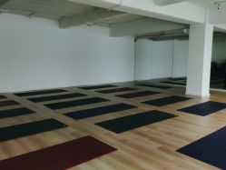 -无界瑜伽普拉提