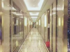-泡沫BUbbLE量贩式KTV(金沙江路店)