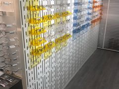 -目艮眼镜SHOWROOM(品牌集合店)