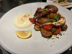 -LESCEDARS Brasserie Bistro香柏树