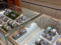 -亨得利(滨江道店)