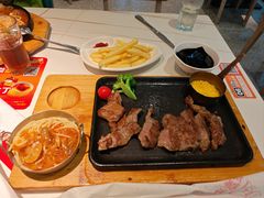 -豪享来中西餐厅(隆昌店)