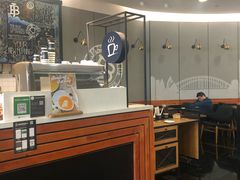 -星巴克(港汇1号办公楼店)