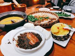 -老滇山寨•云南特色菜•地方菜•民族风情歌舞表演(金碧店)