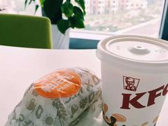 肯德基(东安路店)-肯德基(东安路站店)