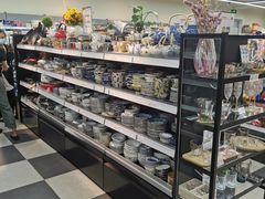 -杭州大厦LSE城市生活超市(杭州大厦店)
