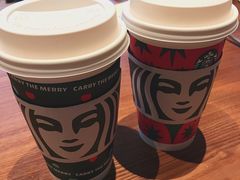 抹茶拿铁-星巴克臻选(深圳龙华红山天虹店)