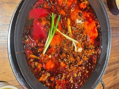 -旧街市鲜货老火锅(大光路店)