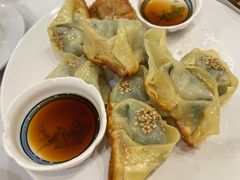 生煎馄饨-小实惠嘉(威海路店)
