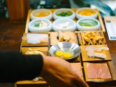 -银米·云南传统过桥米线(双廊黑金冠店)
